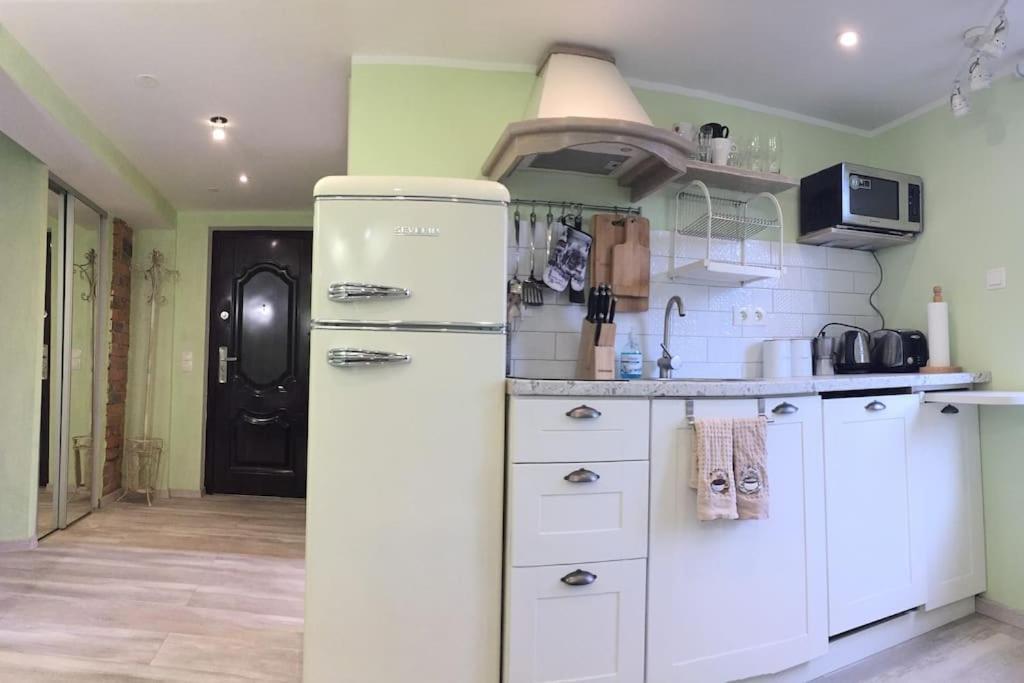 Prime 2Br/Ba Apt Next To Main Station & Olympic Center Liepaja Exterior photo
