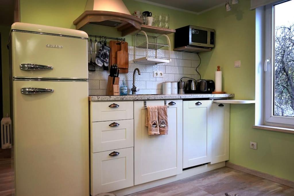 Prime 2Br/Ba Apt Next To Main Station & Olympic Center Liepaja Exterior photo